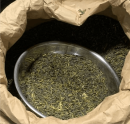 廃棄予定の茶葉 廃棄予定の茶葉