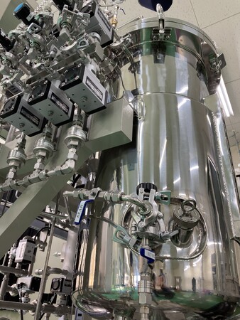 バイオ生産のスケールアップを目指す研究者・事業者に向け、バイオCDMOサービス事業を開始