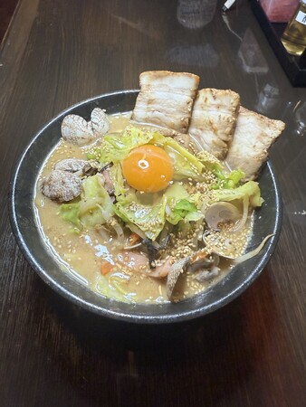 【2025冬の感謝祭】福岡ちゃんぽんの老舗「ちゃんぽん亭コシキ」特製味噌DX(デラックス)ちゃんぽんが4日間限定で驚きの￥1,000で登場！