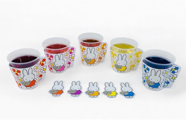 続報！2025年1月31日(金)より期間限定で渋谷モディにオープンするFlower Miffy POP UP SHOP初の限定ドリンクは、各色に合わせたフラワーミッフィーオリジナルスリーブが付属