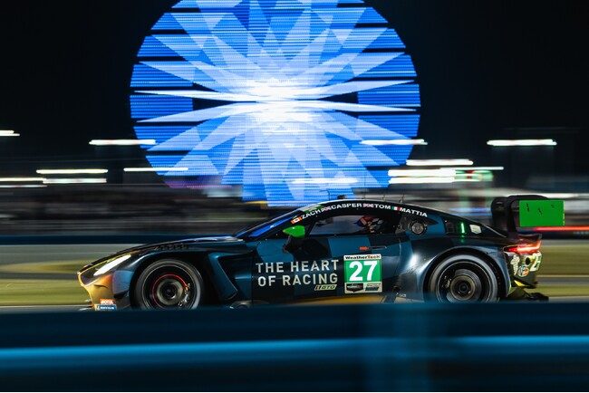 アストンマーティンVantage 、IMSAシーズンの開幕を飾る過酷なデイトナ24時間レースにて劇的な逆転で表彰台を獲得