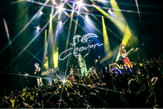 Chevonキャリア初のワンマンライブツアーから、東京・Zepp Shijuku公演の模様をスペースシャワーTVで独占放送！