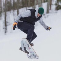 日本初上陸！フィンランド発「Slede(スレーデ)」が販売開始　スノーボードとスケートボードがゲレンデで合体　～新感覚のWinter Sports Goods誕生！～