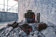 ボッシュから高機能レーザー墨出し器が新登場！2月3日発売　フルライングリーンレーザーで地墨を支点に縦ラインが調整可能