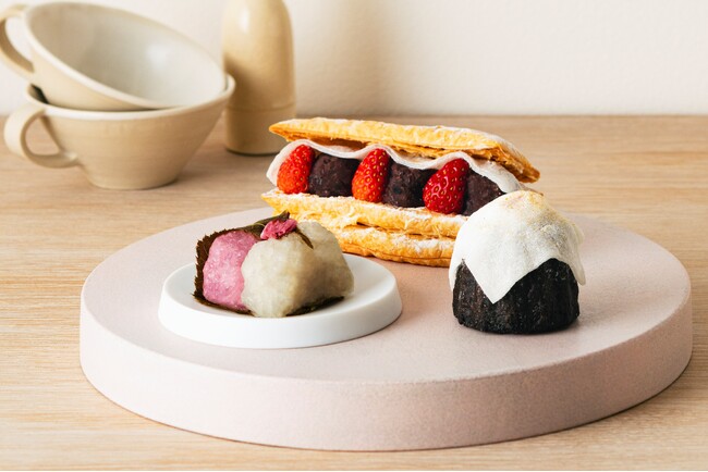 JR東京駅「グランスタ」春に食べたい、定番の桜餅・個性派いちご大福、和洋コラボ進化系おもちパンの最新注目スイーツも！「おもちのおやつ。」フェア初開催！