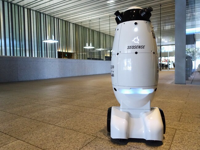 中野セントラルパーク サウスにて警備ロボット「SQ-2(エスキューツー)」の本格稼働を開始