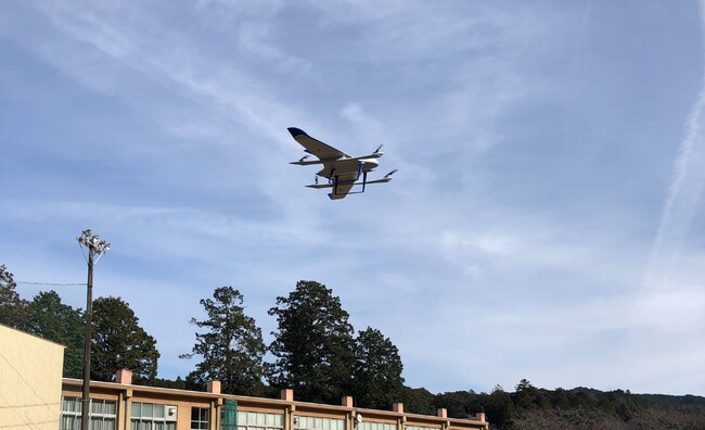 エアロセンス、国内初となる飛行機タイプドローンのレベル3.5飛行を実施