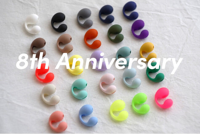 耳をふさがないイヤホンambie8周年「ネオンカラー」が復刻