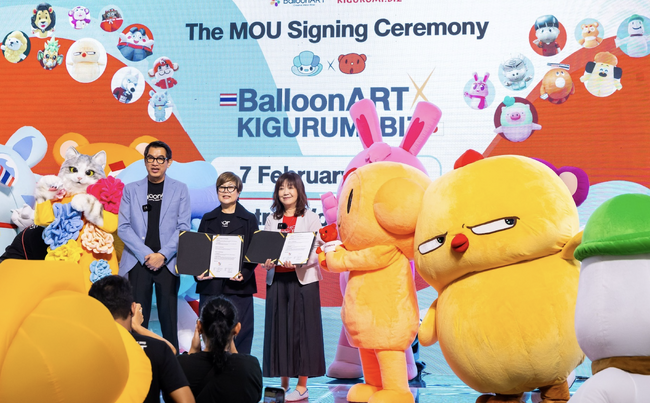 KIGURUMI.BIZ、タイのBALLOON ART社と連携協定を締結！JAPAN EXPO THAILANDの会場で大勢のキャラクターがお祝い！