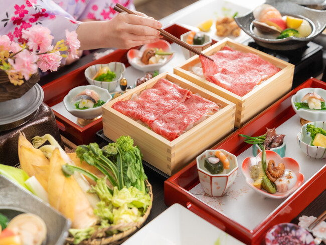 【春の訪れを告げる味覚】日本の宿 古窯が上山市の伝統野菜「小笹うるい（GI）」など旬の山菜を使用した「山形の春、薫る。山菜の温泉蒸ししゃぶ会席プラン」 の予約受付を開始