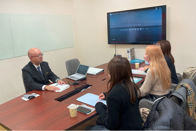 海洋散骨は未来の弔い方？ 大学生の疑問に企業が回答【シーセレモニー】