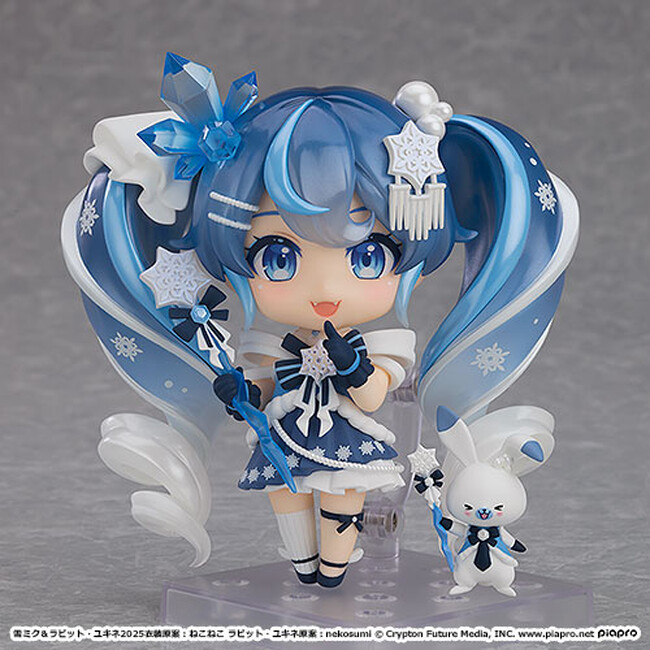 「キラキラスノーマテリアル」をテーマにねこねこ氏が描いた雪ミクがねんどろいどになって登場です！