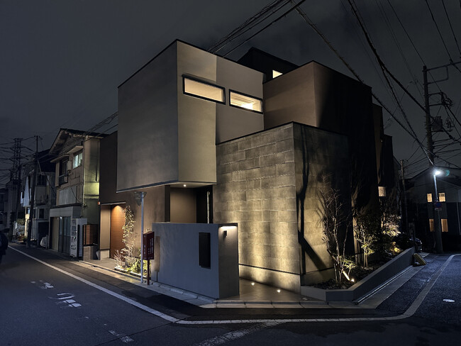 和モダンの美学を纏う新築戸建て「Charme Roger永福」誕生