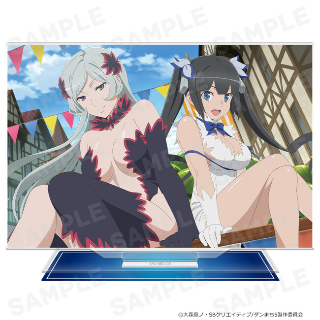 アニメ「ダンジョンに出会いを求めるのは間違っているだろうかＶ」アクリルキャラスタンド、クリアファイル、キャラクターラバーマット、B2タペストリーの受注を開始しました！