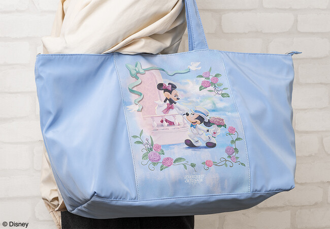 「ミッキーマウス」と「ミニーマウス」のトラベルバッグ誕生！東京ばな奈にしかない描きおこしアート。羽田空港限定で登場