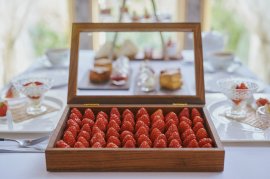 ▲春期限定の『Auberge 苺のアフタヌーンティー』 ▲春期限定の『Auberge 苺のアフタヌーンティー』