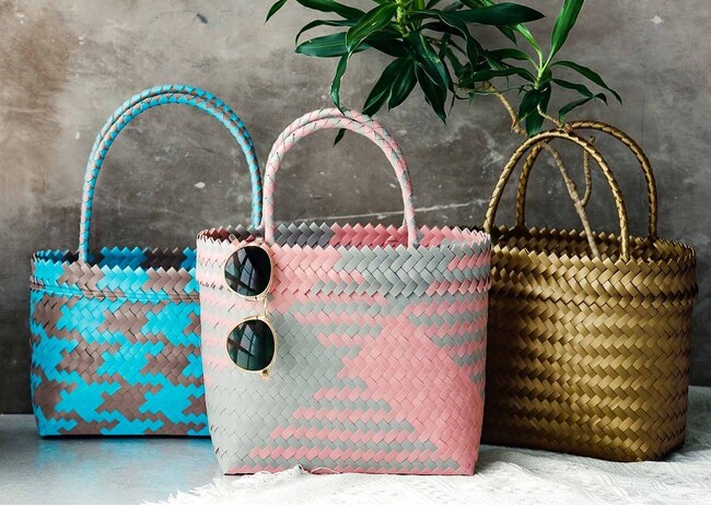 手づくりキットの「クチュリエ」から春のお出かけを楽しむ『プラかごバッグ』のオリジナルデザインのキットが新発売