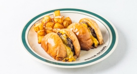 話題のハンバーガー「切ったやつ」を食べて能登を応援『BRISK STAND UMEDA』が「能登半島復興応援キャンペーン」に参加決定