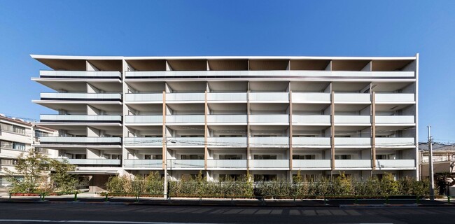 東京23区内公園数「第1位」の自然溢れる練馬区に、新たな環境先進マンション「ブランズ練馬中村南」竣工