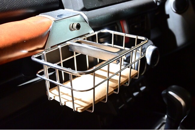BEYONDJAPANの人気商品「ドリンクバスケット」に店舗限定カラー・ブラックが登場！