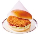 湖池屋監修 カラムーチョ チキンバーガー 商品画像 湖池屋監修 カラムーチョ チキンバーガー 商品画像