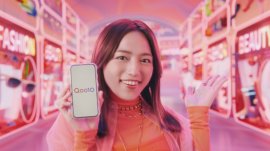 Qoo10新TV-CM「メガ割スタート篇」より(1) Qoo10新TV-CM「メガ割スタート篇」より(1)