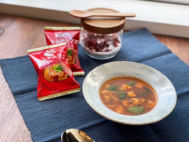 【コスモス食品】タイの伝統をギュッと詰め込んだ、本格的な『トムヤムクン』が登場!