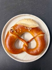 中国地方初！本場ドイツの味を再現したブレッツェル専門店「＆Brezel」が広島にオープン