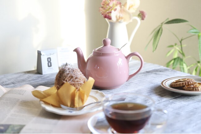 【2025SS】英国ティーポットブランド「LONDON POTTERY」から春の花束を思わせる４種の新色が登場