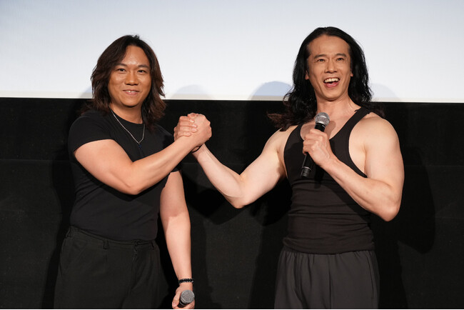 品川庄司の庄司智春さんが監督の名前をシャウト！映画『メカバース：少年とロボット』ついに公開！