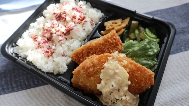 栃木と茨城のつながりをイメージしたお弁当「栃木県&茨城県 森と海の恵み弁当」