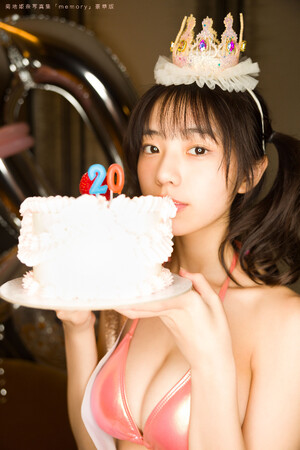 メイキングDVD、限定フォトブック、ステッカーの３大付録が同梱！菊地姫奈写真集「memory」豪華版数量限定で発売決定!!