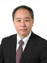 男子陸上競技部新監督に坂口泰 氏　五輪マラソン日本代表育成の名監督が文武両道の学生育成を目指す--広島国際大学