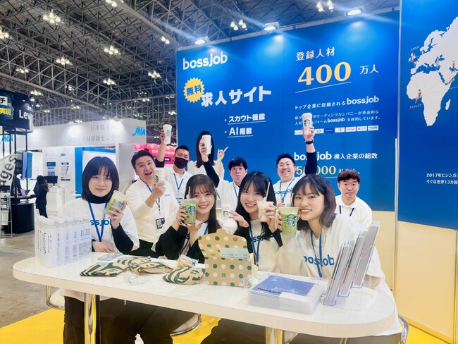 bossjobは、「DX総合EXPO 2025」に出展し、800名以上がブース来訪