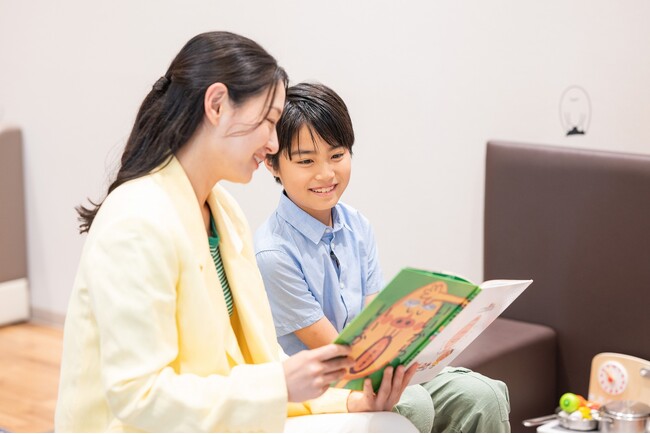 トヨペット ライブラリー。親子で楽しむ、絵本のじかん。