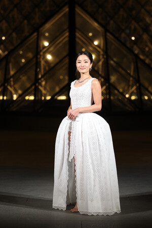 【DIOR】ディオールを纏うセレブリティ＠ルーヴル美術館グランドディナー