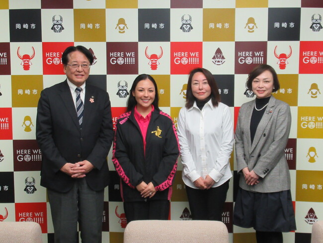 岡崎竜城スイミングクラブ取締役・大森玲弥が「アトツギ甲子園」決勝で優秀賞を受賞 岡崎市長へ表敬訪問