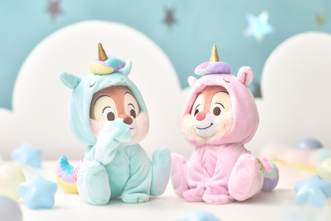 4月2日はチップとデールのお誕生日！お揃いのユニコーンのパジャマ姿がキュートなチップとデールの新コレクションをディズニーストアで3月14日（金）より順次発売