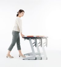 天板を跳ね上げずに移動と設置ができるテーブルが第50回(令和6年度)発明大賞「発明功労賞」を受賞