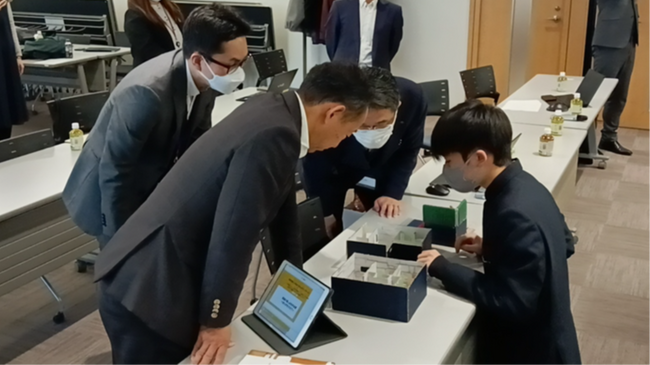 住み替えをもっと自由に選択してほしいという思いを込め、ミエタと共同開発　探究学習プログラム 『住まいのアップデート』 の最終発表会を実施