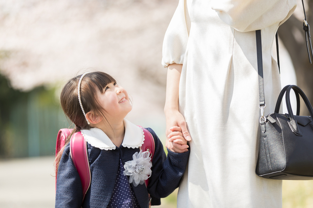 卒業・卒園シーズン！フォーマル服は収納スペースの悩みのタネ？
