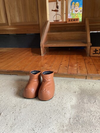 新潟のご当地キャラ「レルヒさん」がふるさと村に帰宅！お友達の「ササダンゴン」も登場！