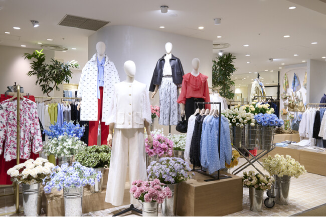 ドゥクラッセ、第一号店の日比谷シャンテ店がリニューアルOPEN！注目の限定イベントも