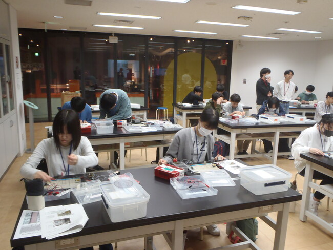 物理が好き、得意になりたい高校生を千葉大学が応援！「君も物理チャレンジを！2025」参加者募集中