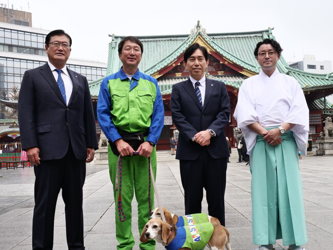 シロアリが活発に動き出すスウォーム（群飛）を前に　シロアリ防除のプロフェッショナル アサンテが日本の文化や景観を守る「木の文化継承プロジェクト」を始動！