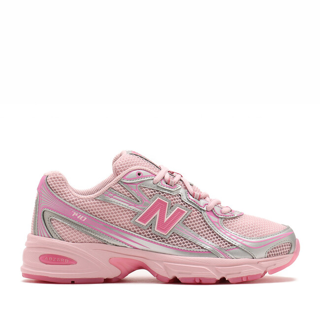 atmos pinkがNew Balance『U740』の別注デザイン”Pink Vacation”を発売