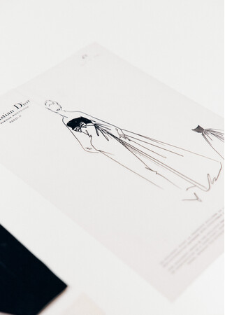 【DIOR】マイキー・マディソンがアカデミー賞で纏ったドレスのサヴォワールフェールを公開