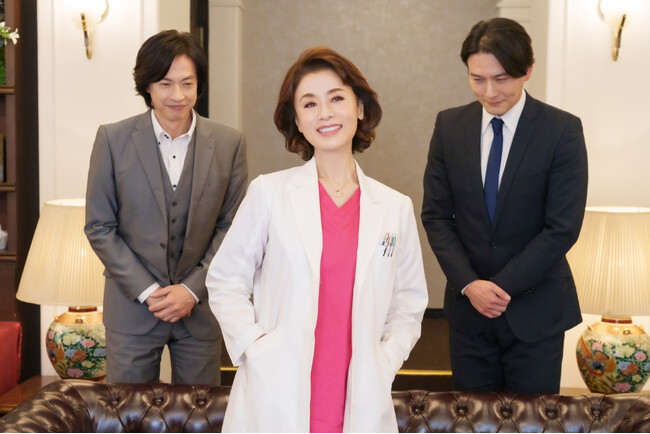 最強バディ！大地真央＆松本まりか　涙を流しながら語った「最高のオバハン」への思い！シーズン３、ついに完結！クランクアップリポート！