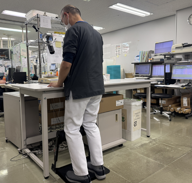 立ち仕事負担軽減デバイス「スタビハーフ」を行政現場に初導入しました！