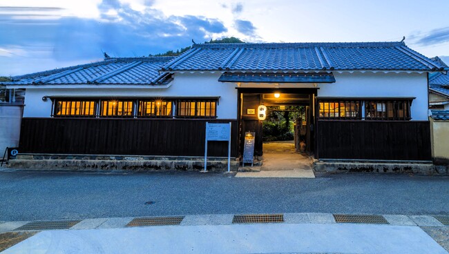 姫路城の奥座敷で歴史を体感！農民を救った英雄「小國鐵十郎」の生家が宿泊施設として甦る。